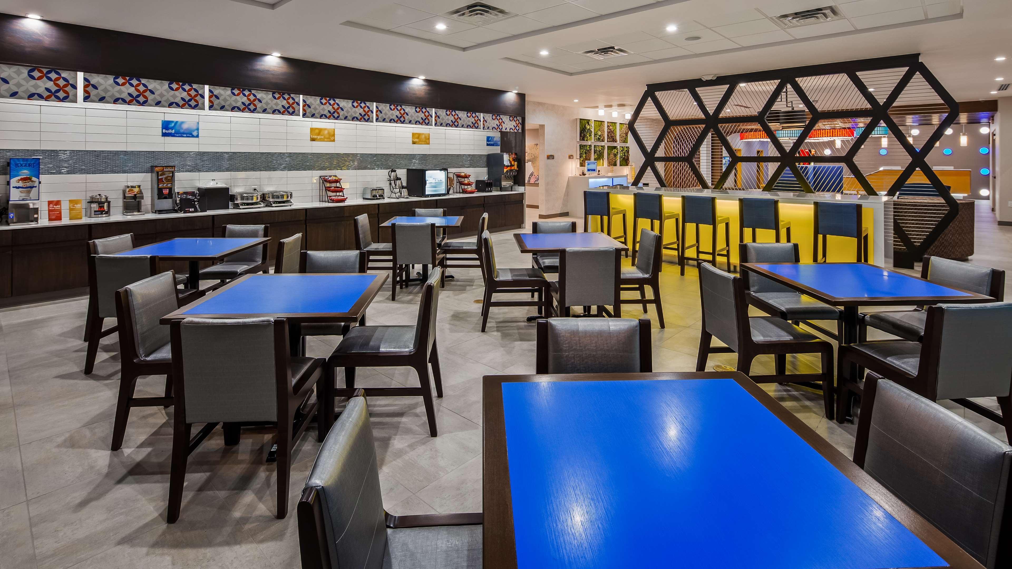 Glo Best Western Tulsa-Catoosa East Route 66 Екстер'єр фото