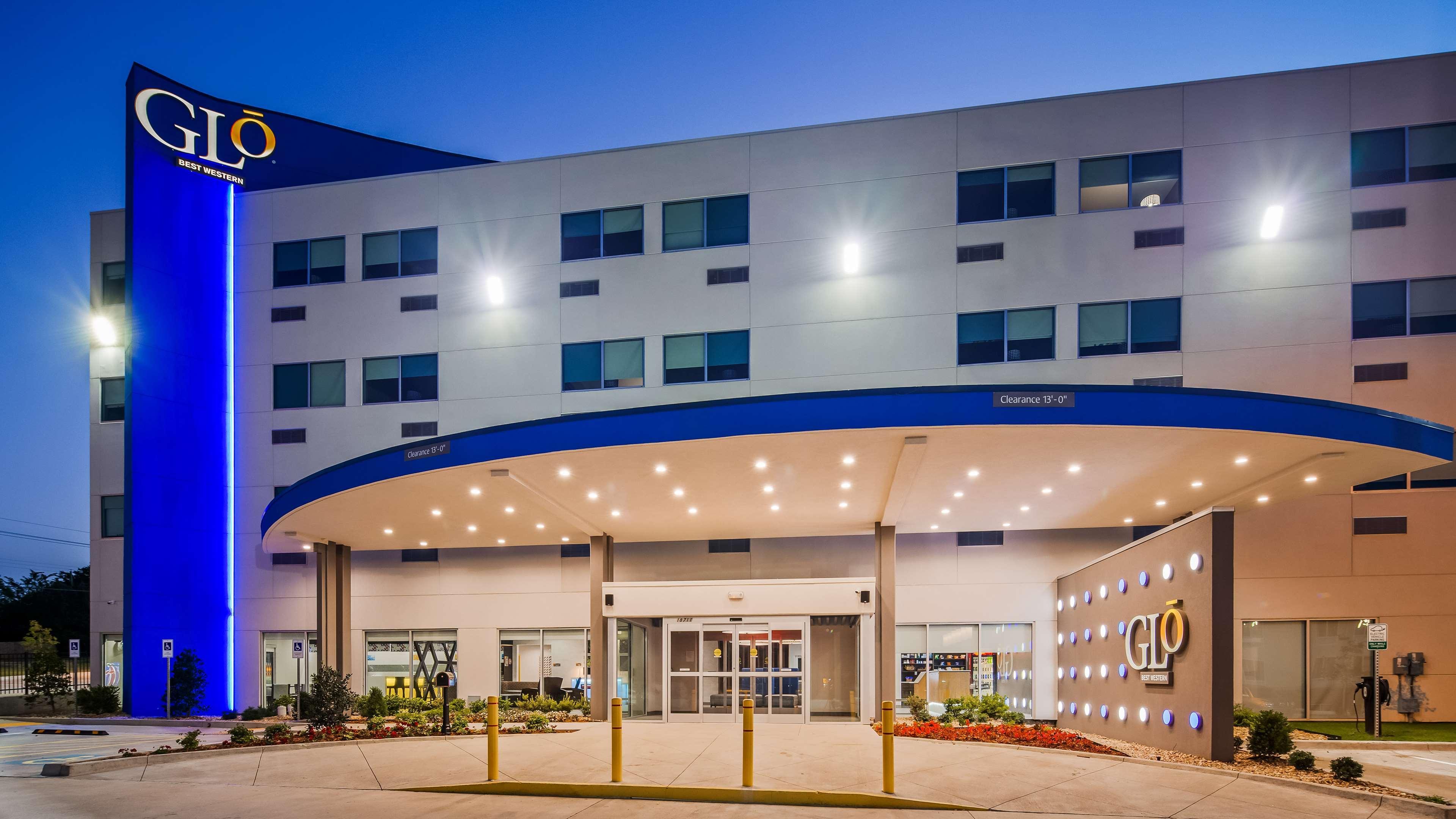 Glo Best Western Tulsa-Catoosa East Route 66 Екстер'єр фото
