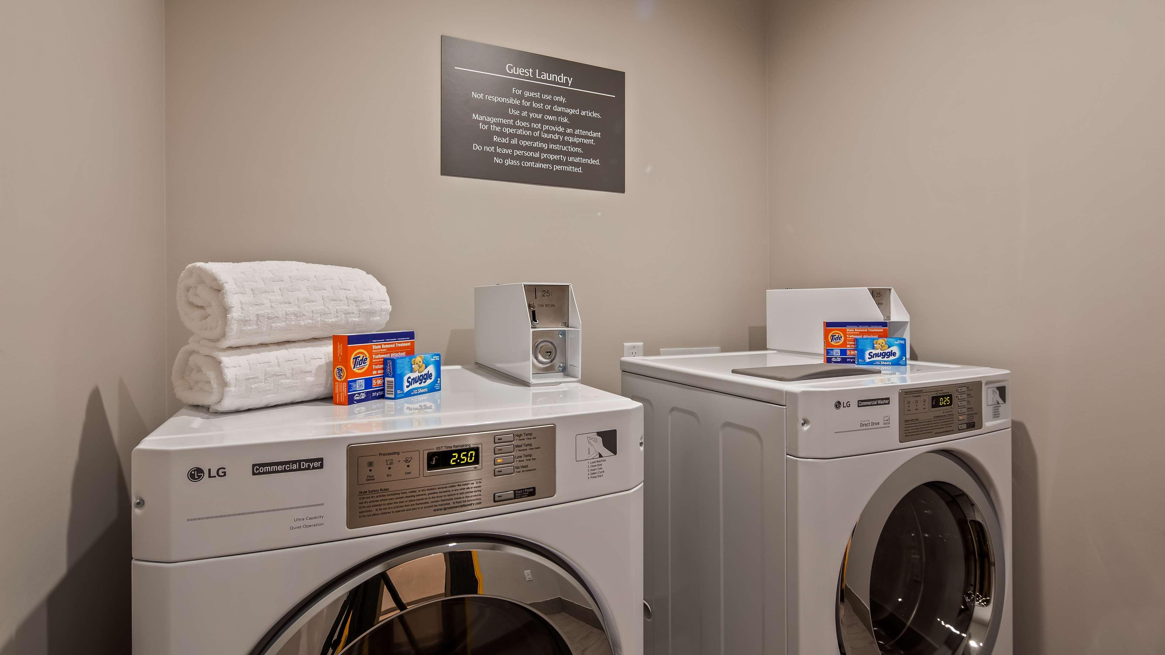 Glo Best Western Tulsa-Catoosa East Route 66 Екстер'єр фото
